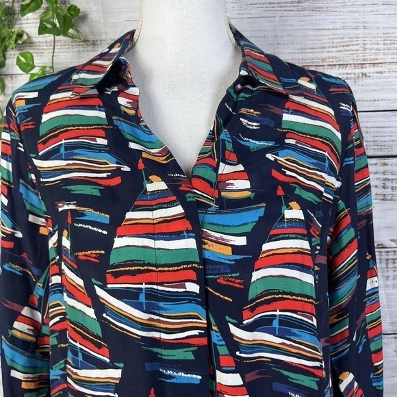 Soft Surroundings Blouse Shirt size Medium Sail Away Sailor Sail Boats Nautical - Picture 8 of 16